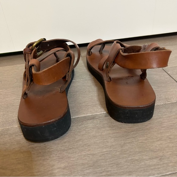 REAL LEATHER BROWN STRAPPY SANDAL WITH ADJUSTABLE STRAP SIZE 6 FROM COSTA RICA - Picture 7 of 14
